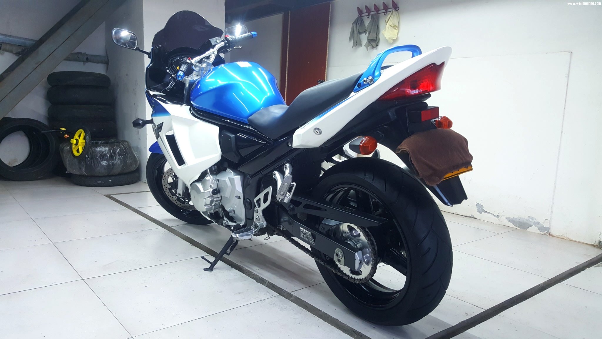 小站车行 出售 09年 铃木gsx650f 四缸电喷 加装兄弟电脑 比cb值 可