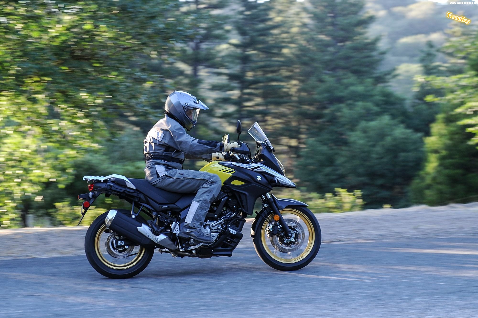 2017-suzuki-v-strom-650-xt-dsc_1404re.jpg