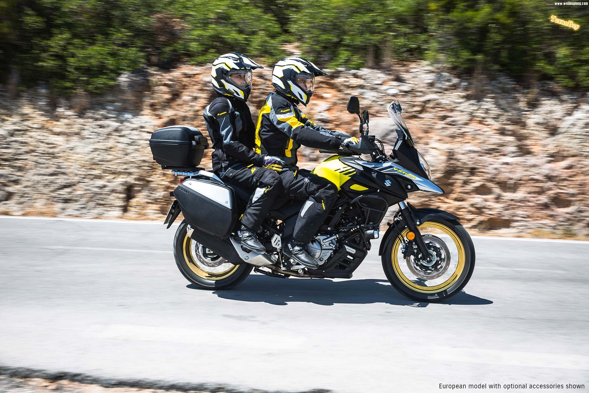 2017-Suzuki-V-Strom-650XT2.jpg