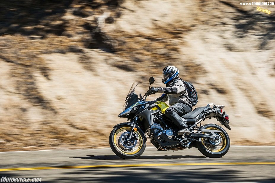 060617-2017-suzuki-v-strom-650xt-D4N2180.jpg