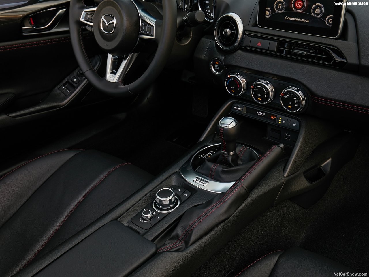 Mazda-MX-5_RF-2017-1280-a5.jpg