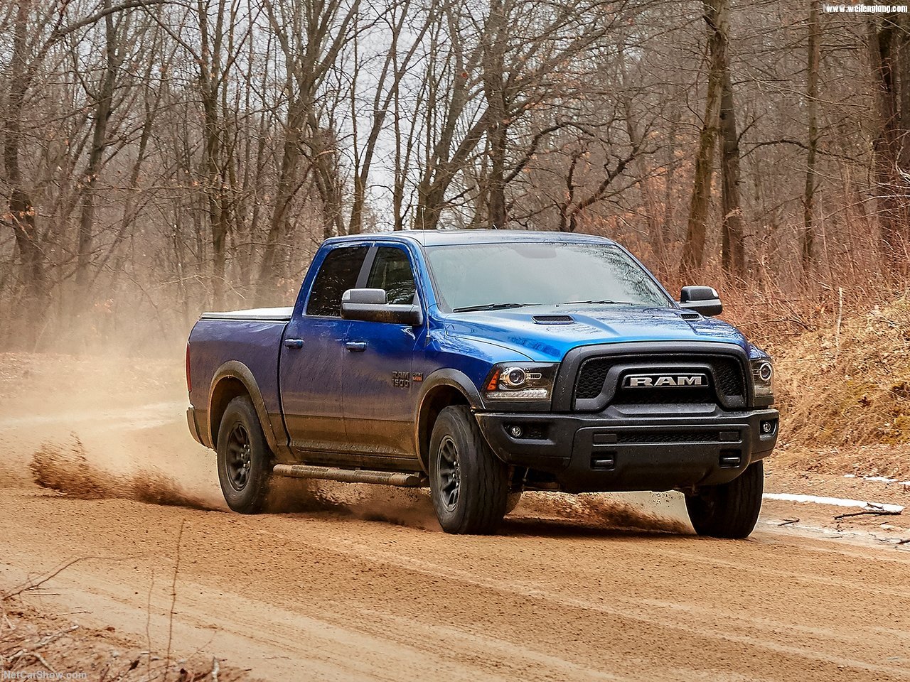 Ram-1500_Rebel_Blue_Streak-2017-1280-03.jpg