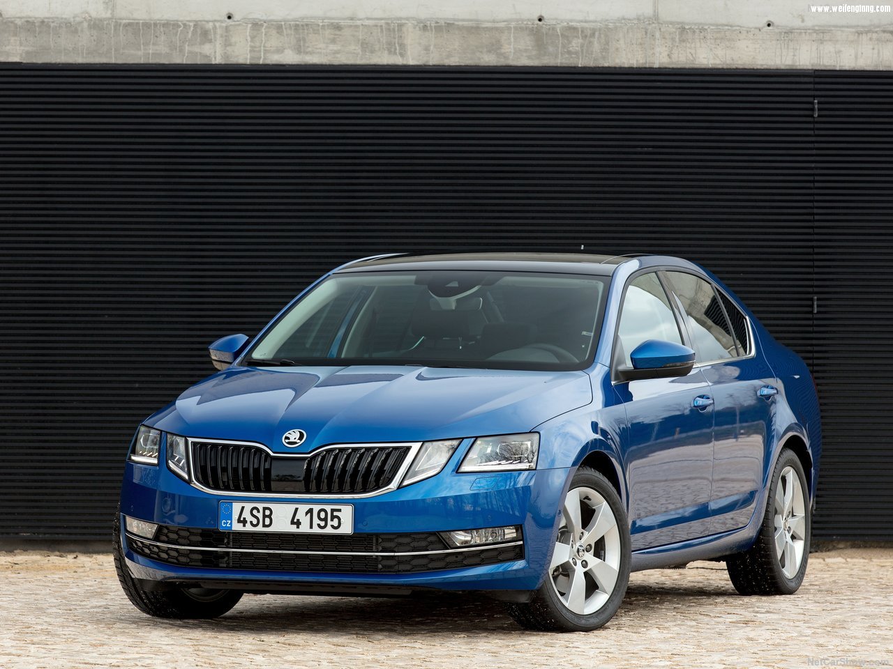 Skoda-Octavia-2017-1280-09.jpg