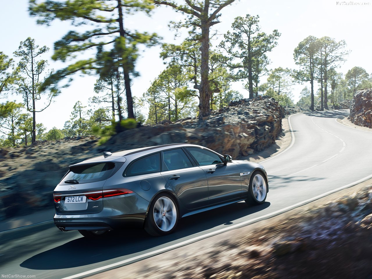 Jaguar-XF_Sportbrake-2018-1280-09.jpg
