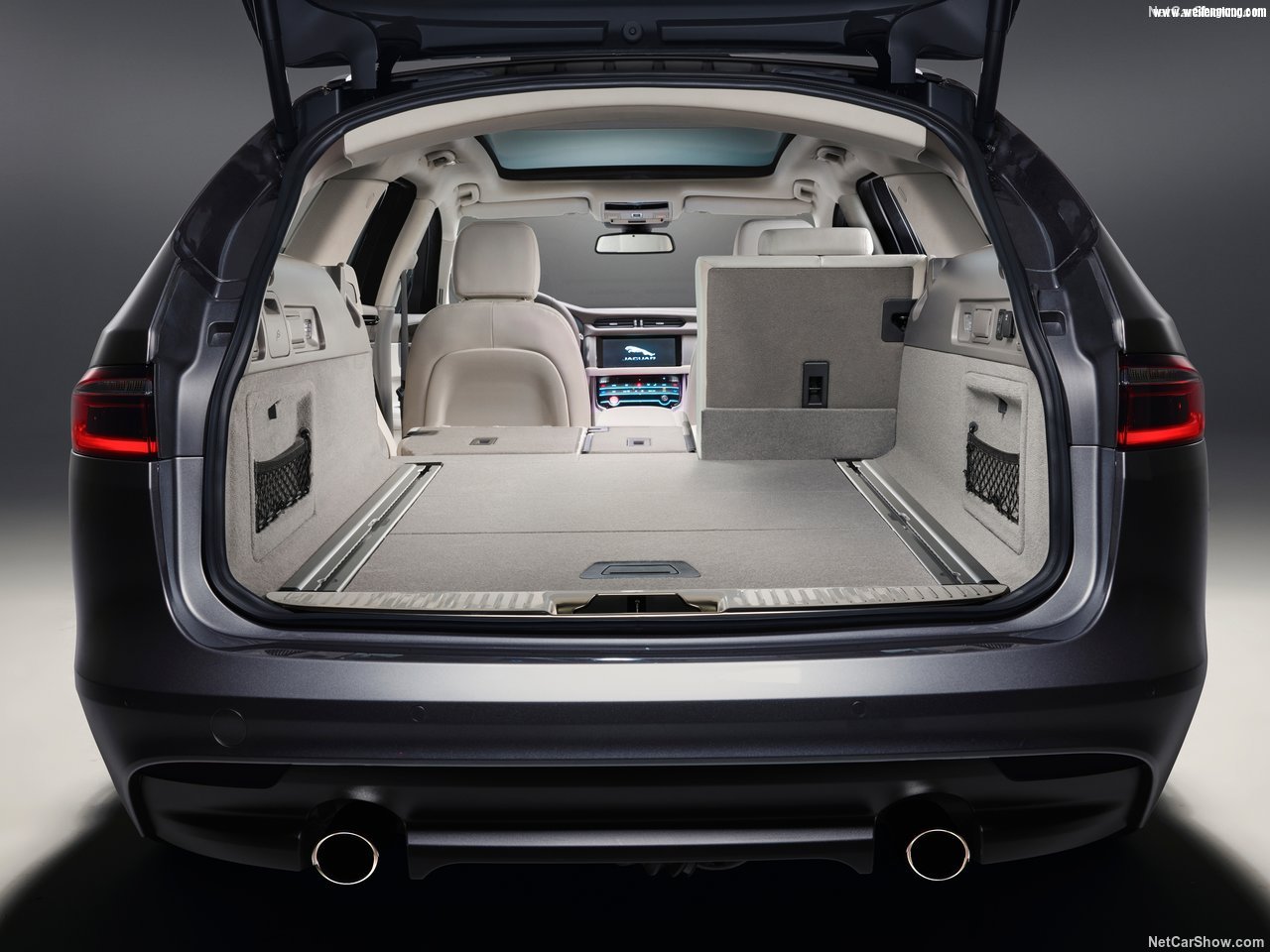 Jaguar-XF_Sportbrake-2018-1280-31.jpg
