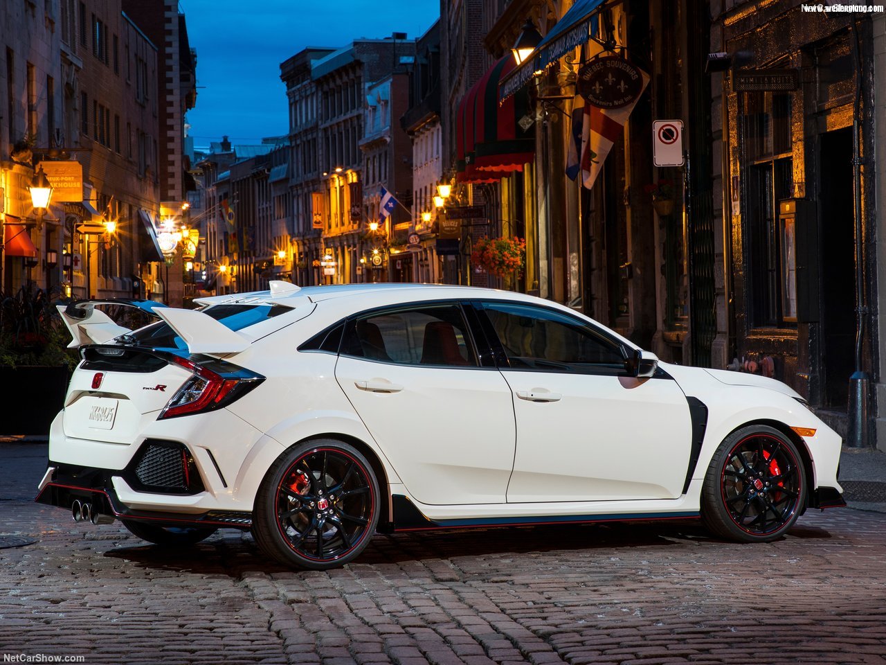 Honda-Civic_Type_R_US-Version-2017-1280-36.jpg