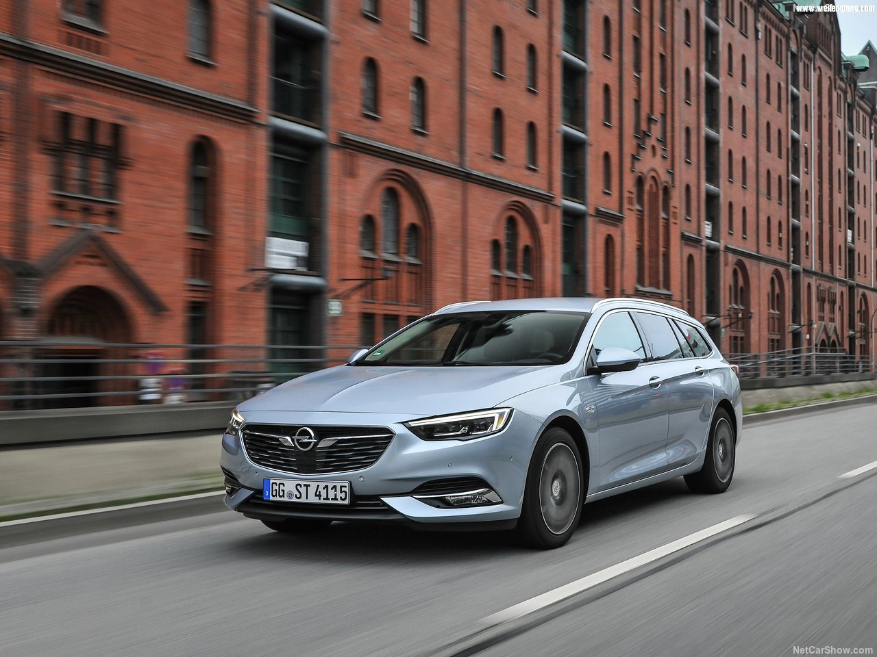 Opel-Insignia_Sports_Tourer-2018-1280-0b.jpg
