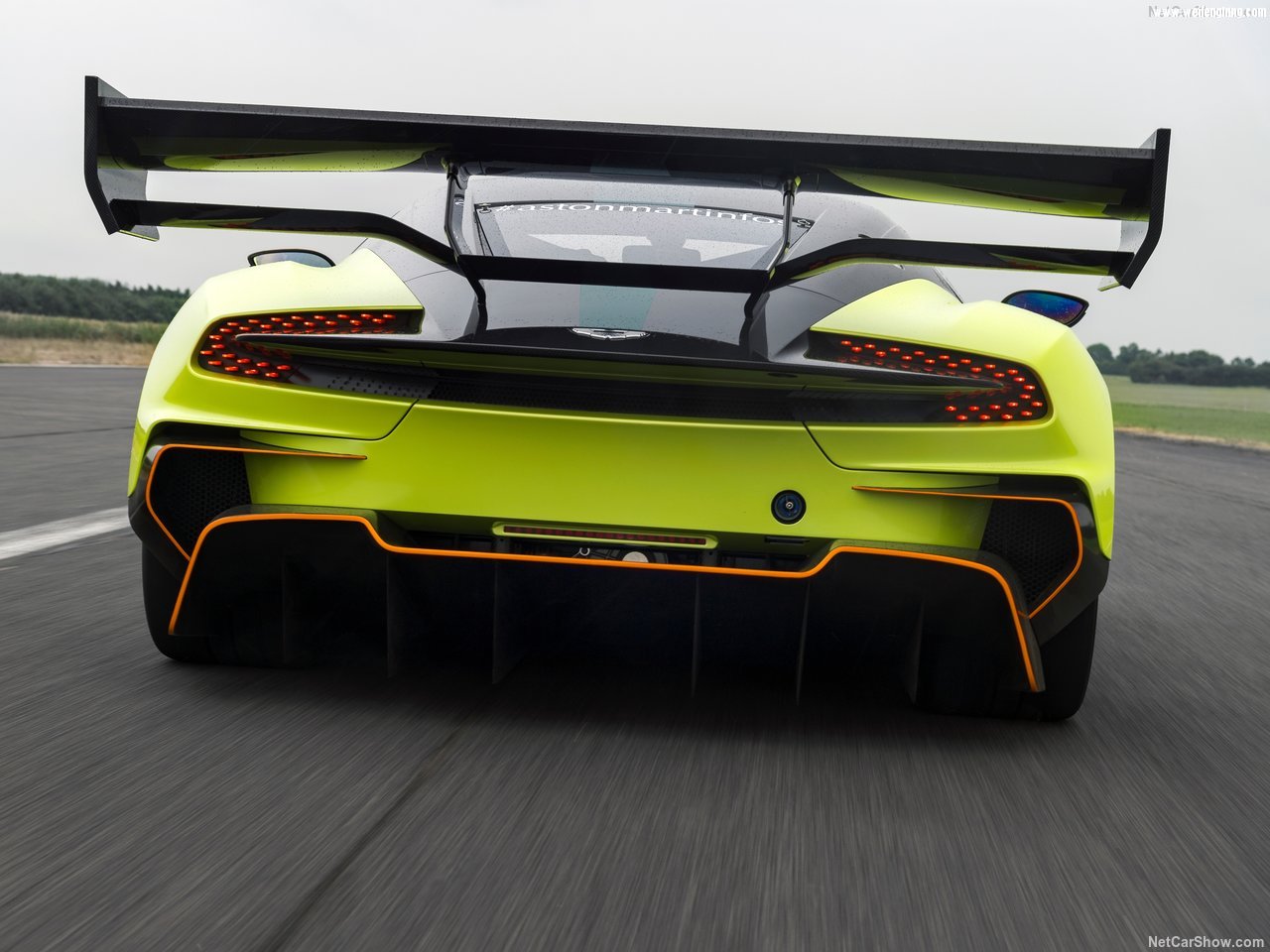 Aston_Martin-Vulcan_AMR_Pro-2018-1280-0b.jpg