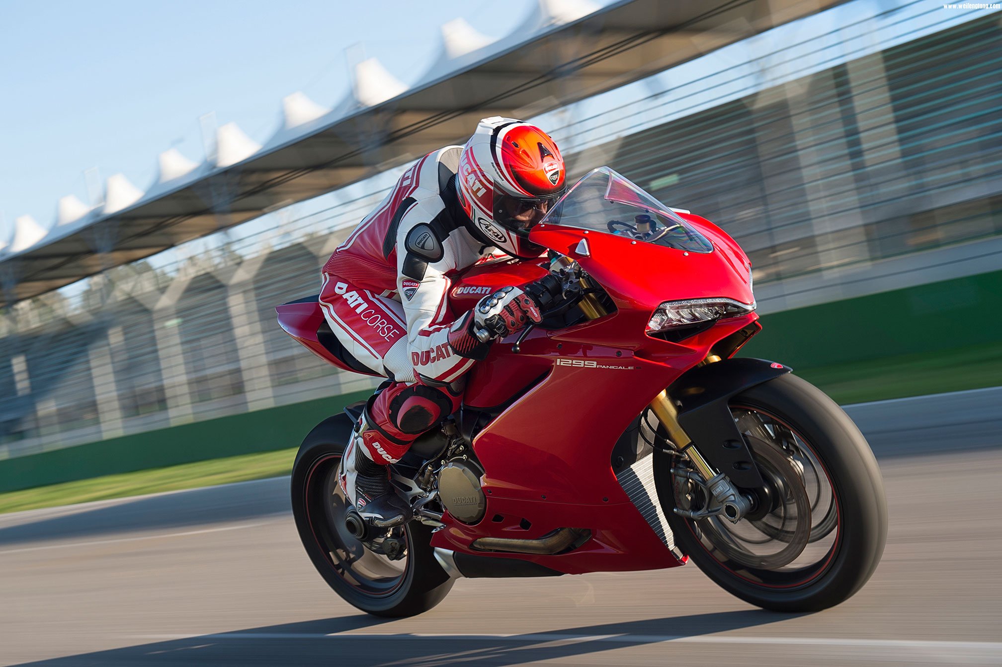 1299 Panigale S-1.jpg