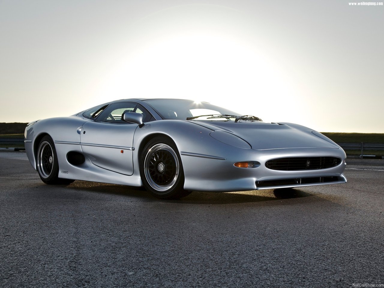 Jaguar-XJ220-1992-1280-01.jpg