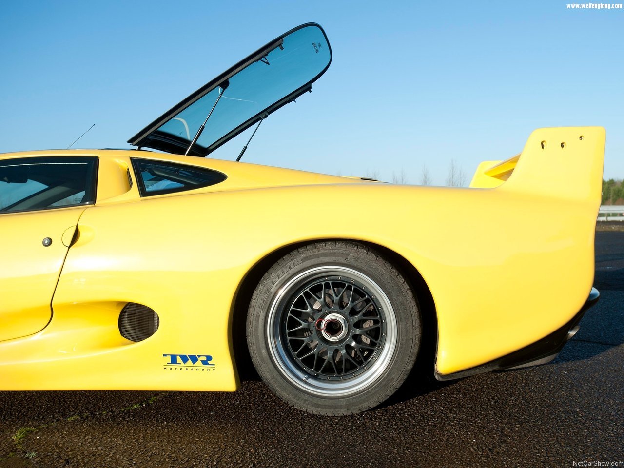Jaguar-XJ220-1992-1280-13.jpg