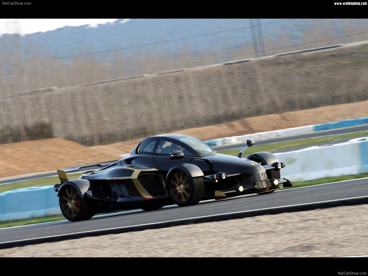 Tramontana-R-2009-1280-18.jpg