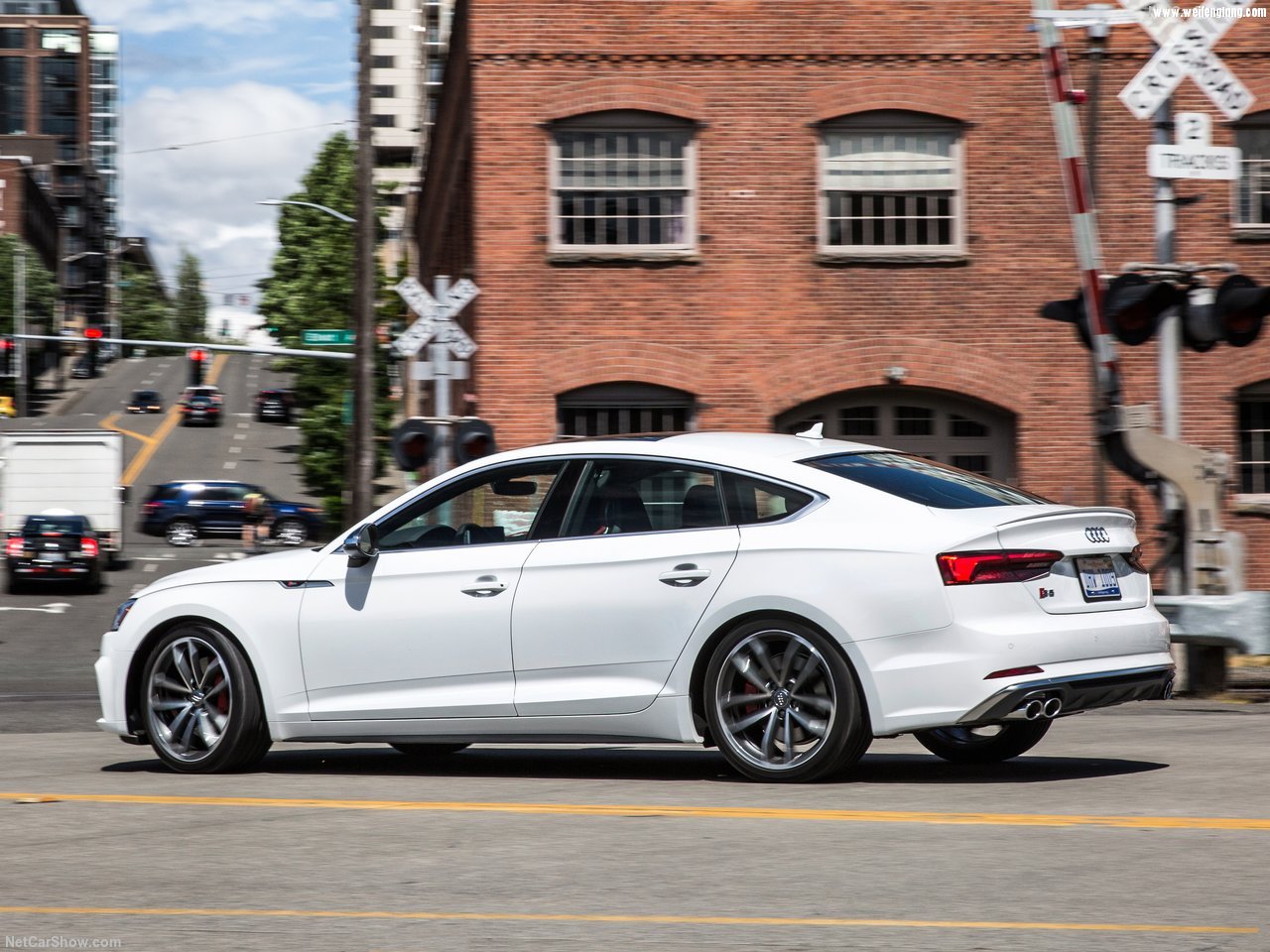 Audi-S5_Sportback-2017-1280-38.jpg