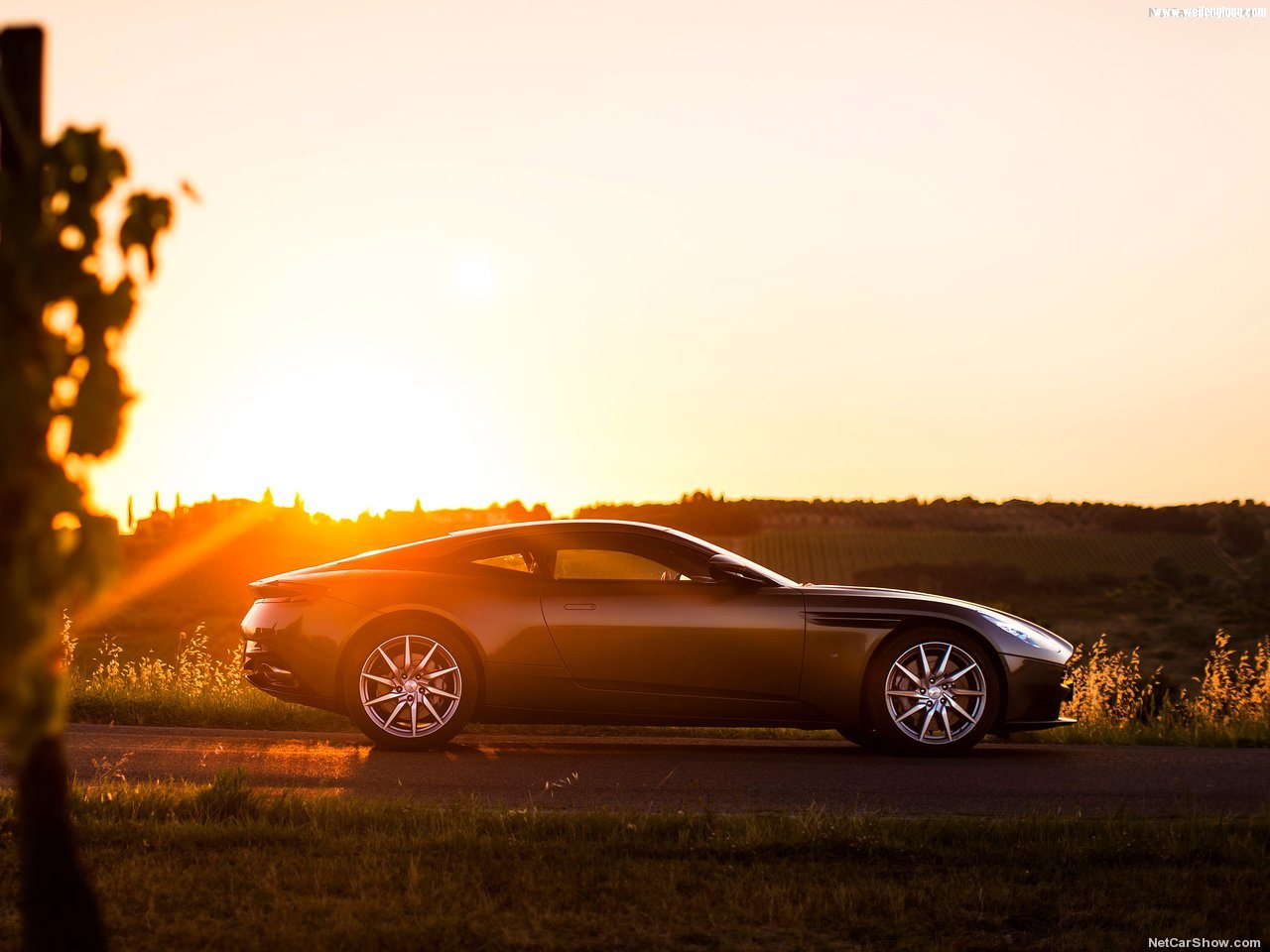 Aston_Martin-DB11-2017-1280-52.jpg
