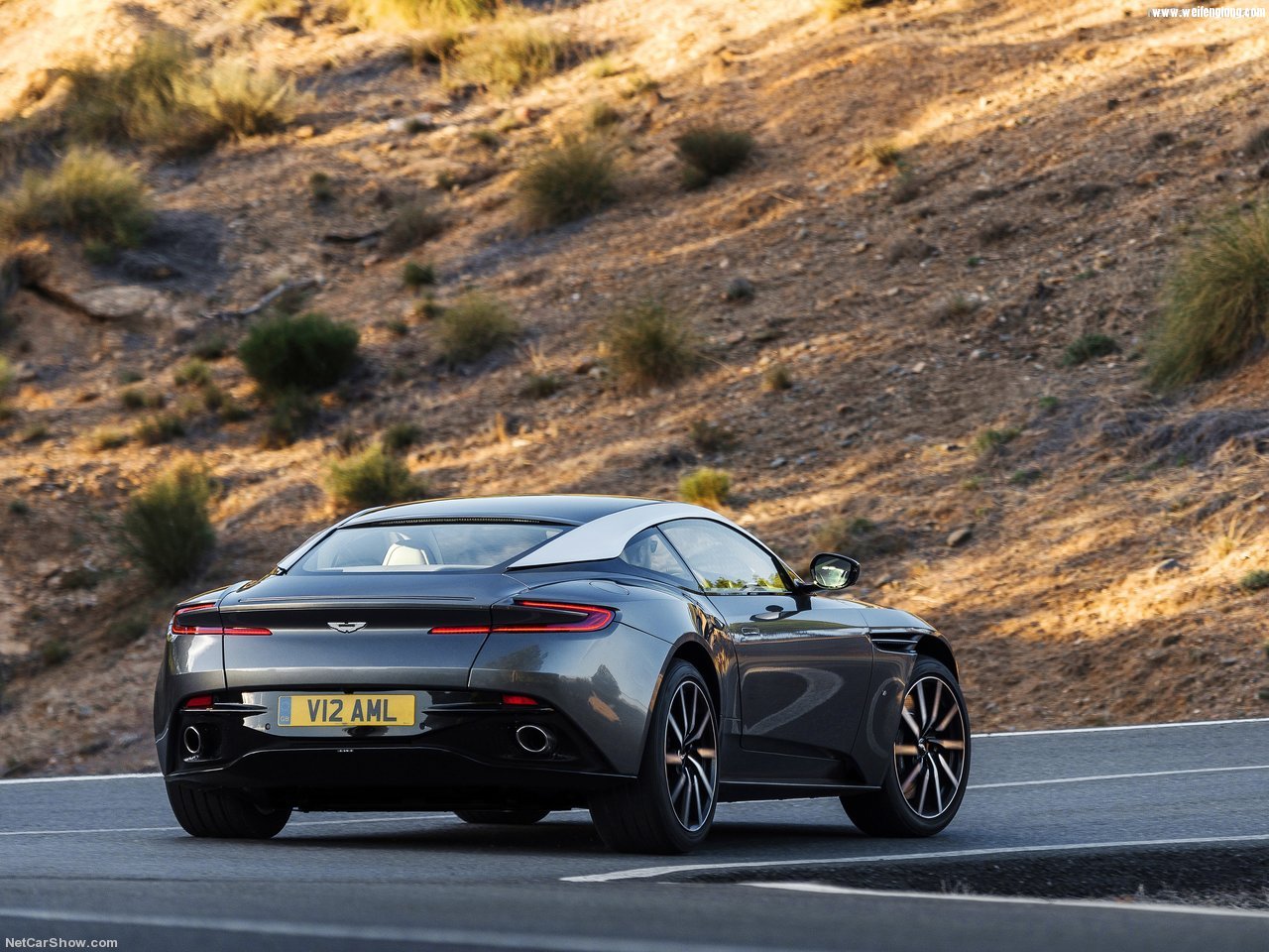 Aston_Martin-DB11-2017-1280-63.jpg