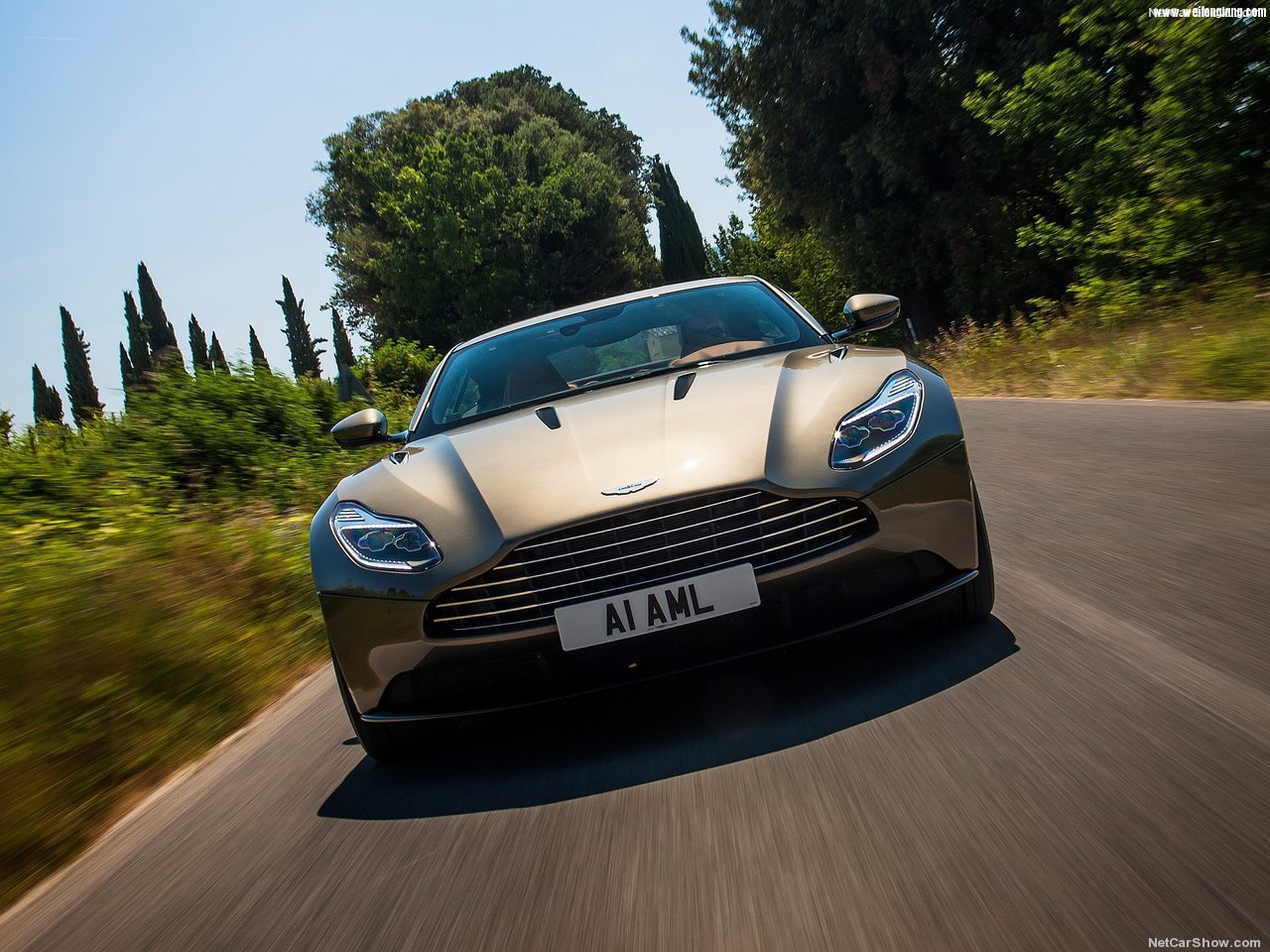 Aston_Martin-DB11-2017-1280-78.jpg
