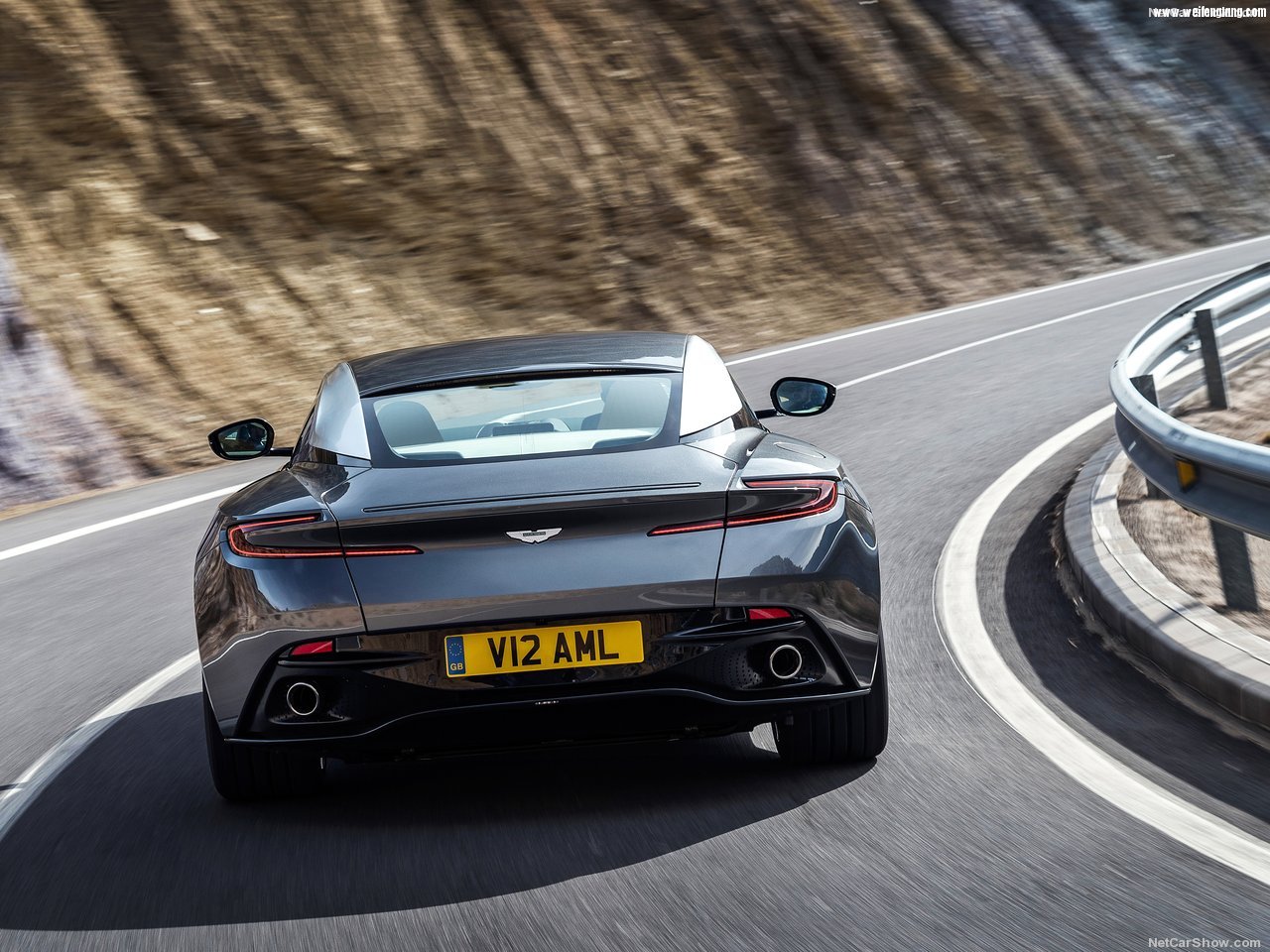 Aston_Martin-DB11-2017-1280-8c.jpg