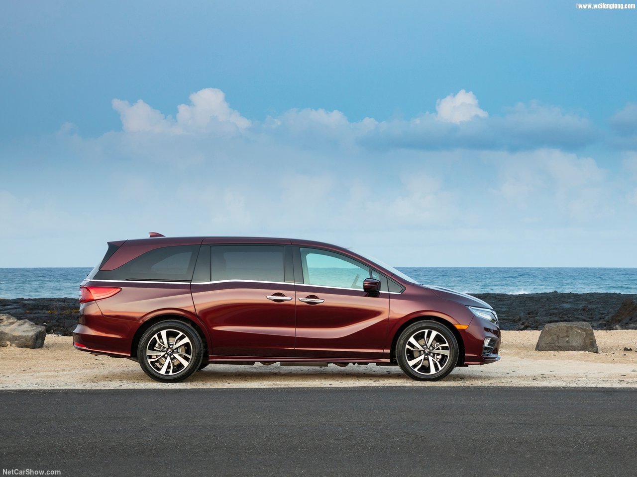 Honda-Odyssey-2018-1280-2b.jpg