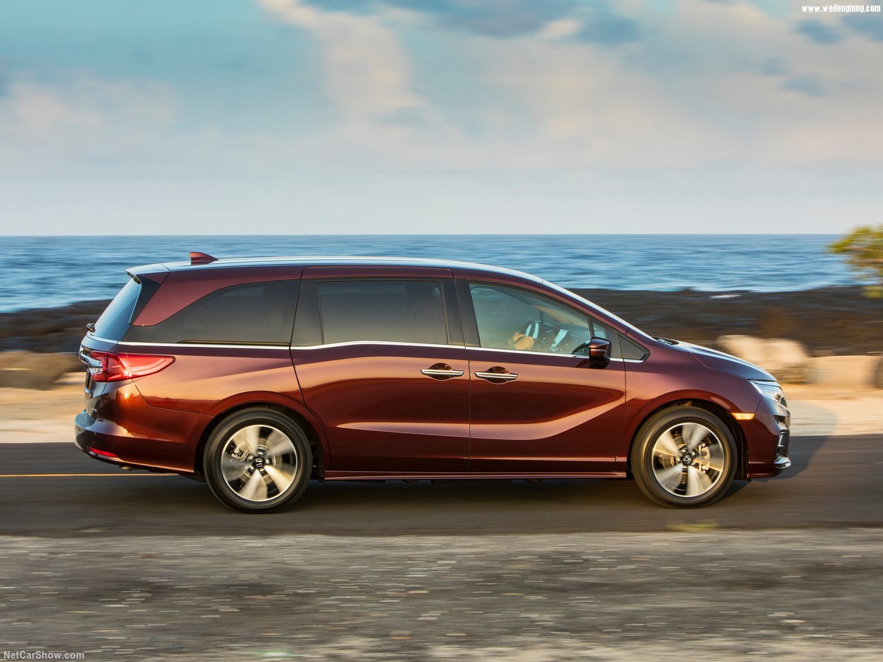 Honda-Odyssey-2018-1280-37.jpg