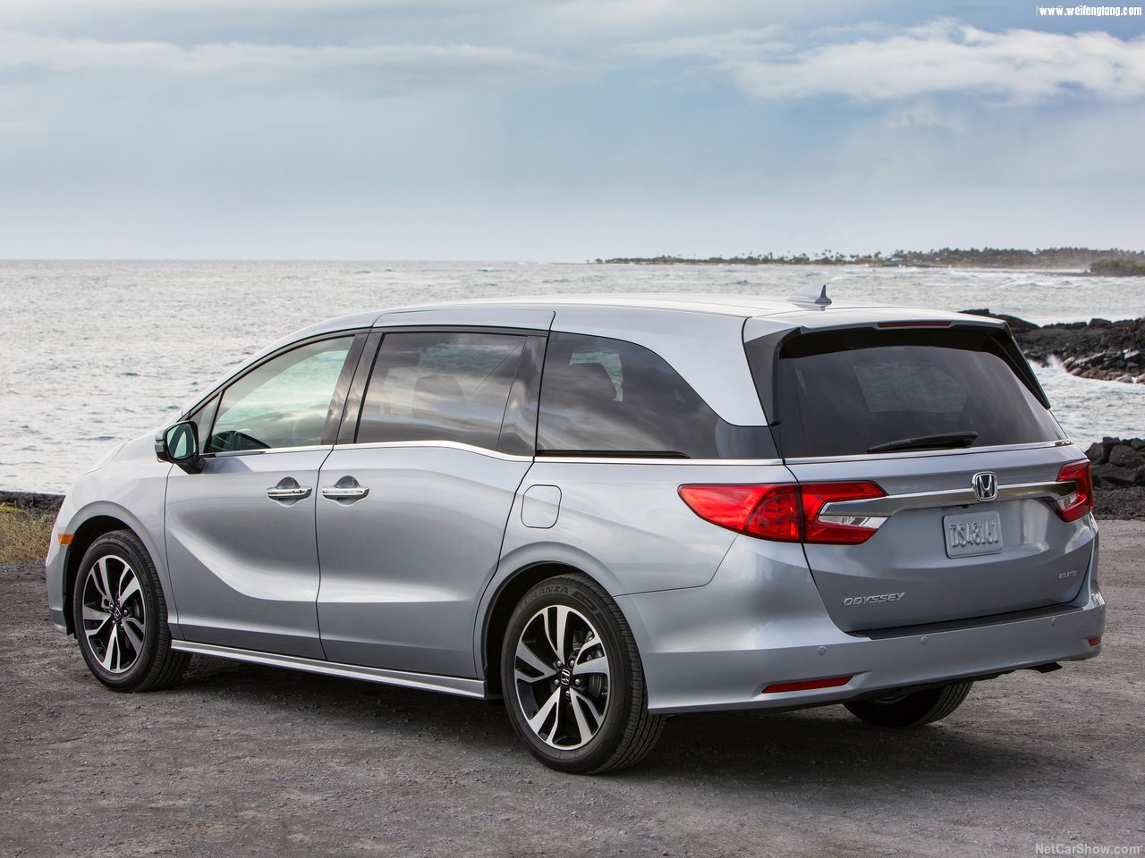 Honda-Odyssey-2018-1280-3b.jpg