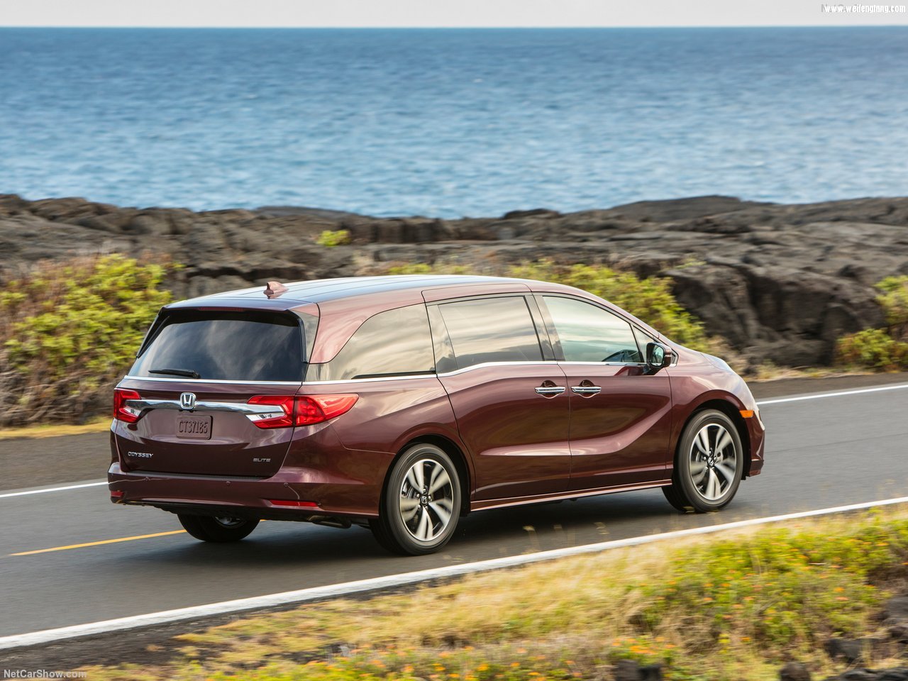 Honda-Odyssey-2018-1280-48.jpg