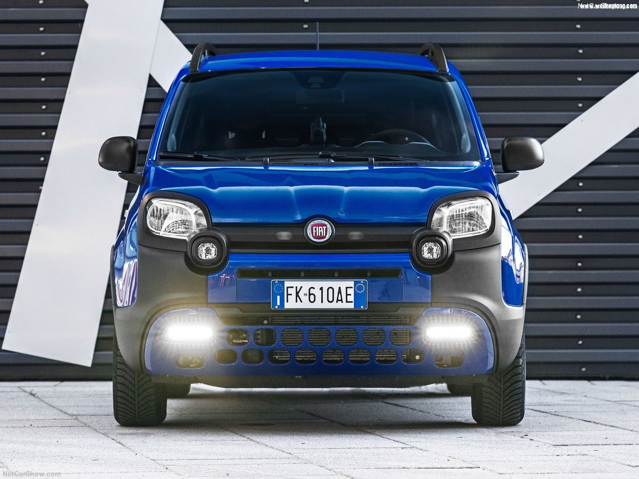 Fiat-Panda_City_Cross-2017-1280-16.jpg
