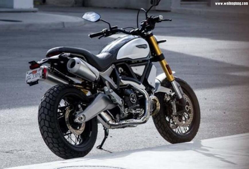 Scrambler 1100－1.jpg