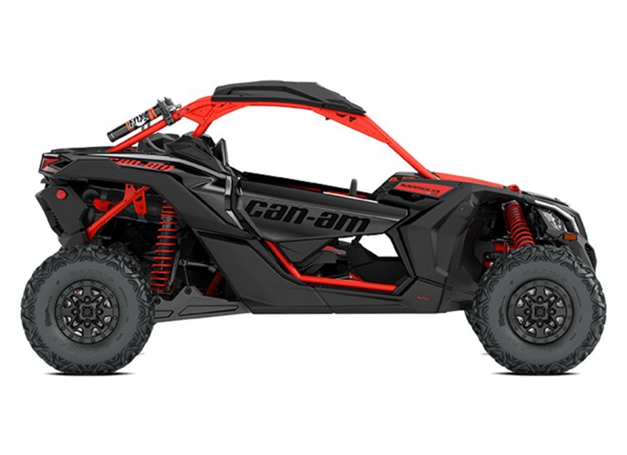 2018 Maverick X3 X rs TURBO R Triple Black and Can-Am Red_side right.jpg
