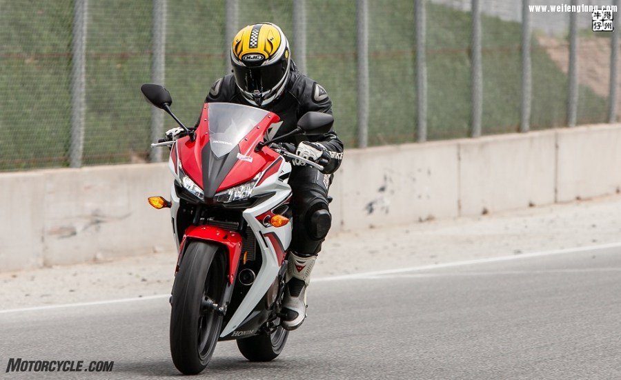 062218-Lightweight-Sportbikes-Honda-CBR500R-8064.jpg