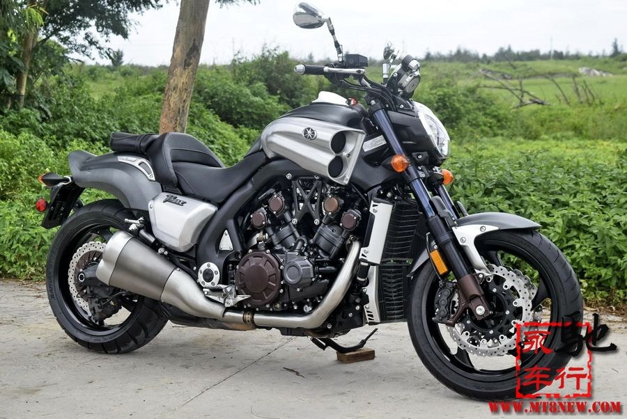 14vmax1700  (24).jpg