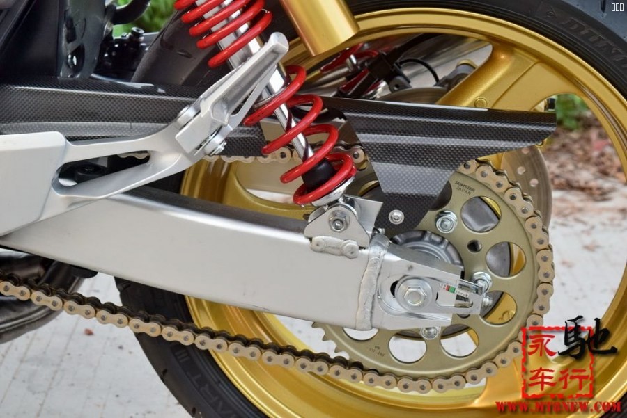 2013CB400 ABS (11).jpg