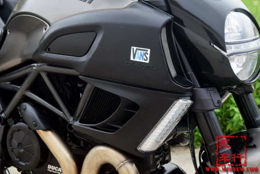 2013 杜卡迪 大魔鬼 (25).jpg