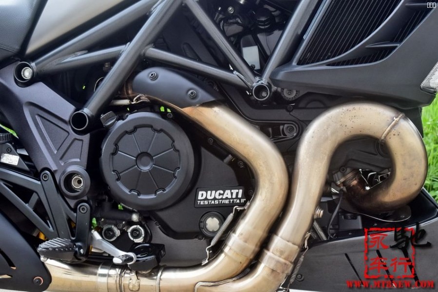 2013 杜卡迪 大魔鬼 (26).jpg