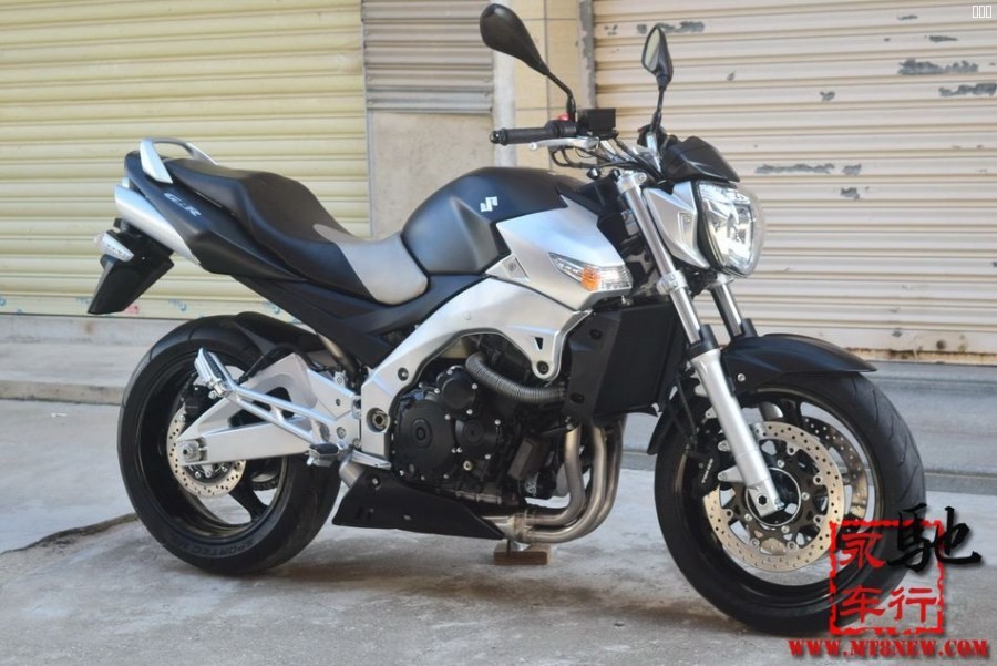 2006 gsr-400 (17).jpg