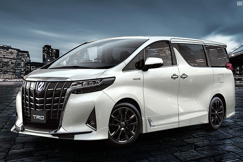 toyota_alphard_TRD_2017_03.jpg