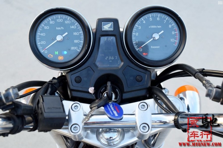 2016 cb1100 (14).jpg