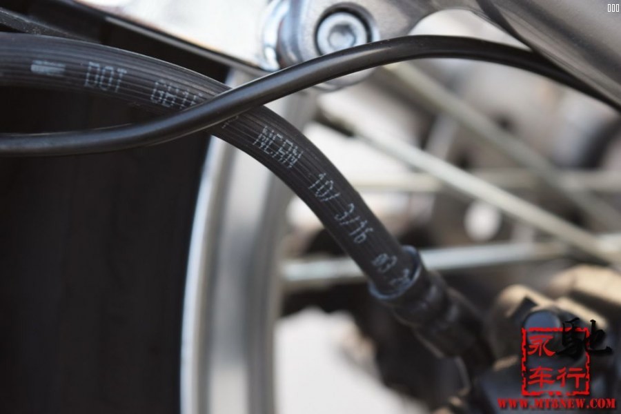 2016 cb1100 (21).jpg