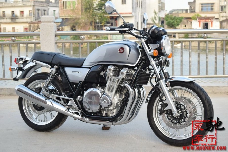 2016 cb1100 (23).jpg