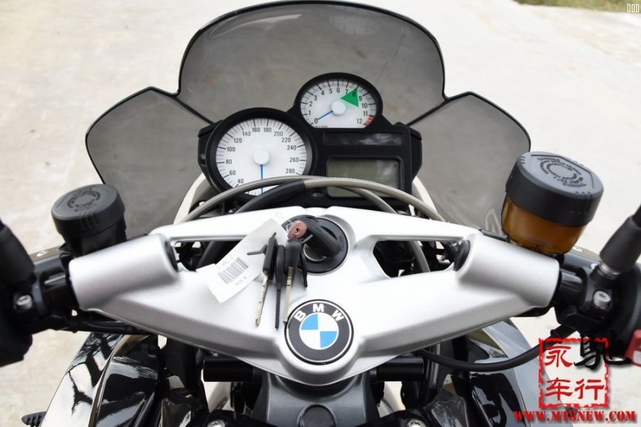 2014 K1300R (16).jpg