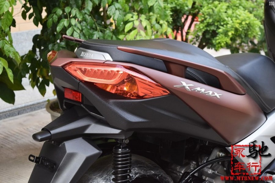 19 xmax300 (30).jpg