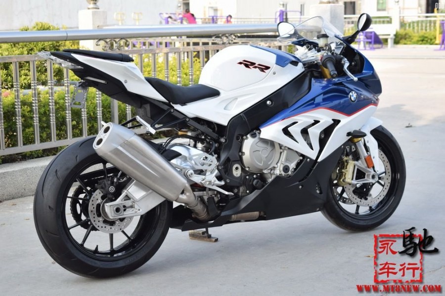 2015 S1000RR (10).jpg