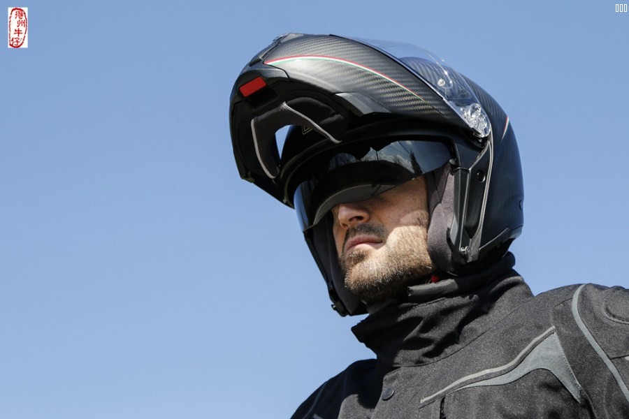 AGV_SportModular_Helmet_4.jpg