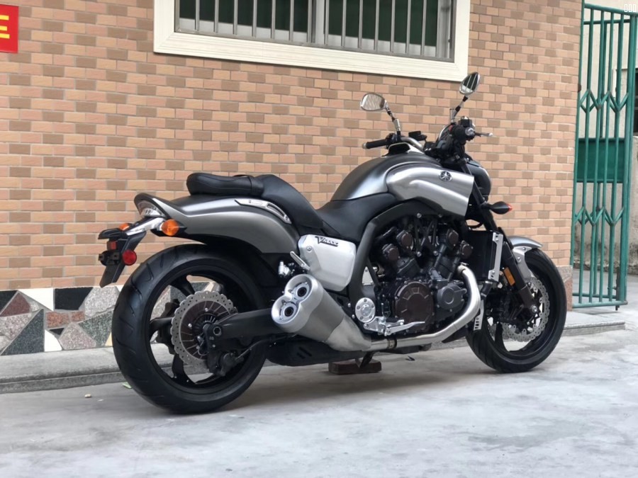 【碣石启航机车 2013年雅马哈vmax1700大魔鬼 带abs刹车 肌肉感十足