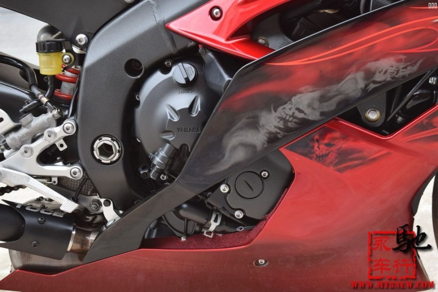 2011 红色 (26).jpg